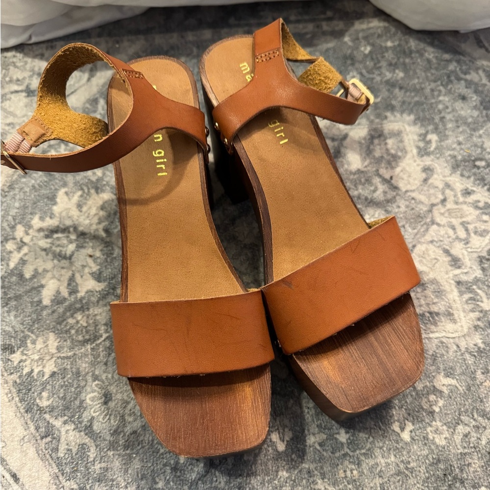 Brown Platform Sandals - Picture 3 of 5